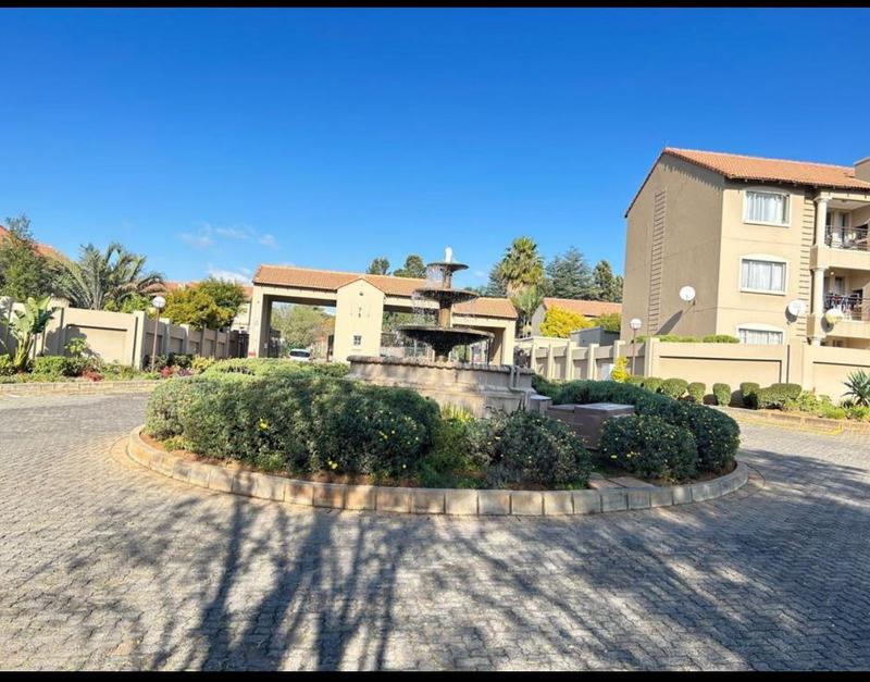 To Let 2 Bedroom Property for Rent in North Riding Gauteng