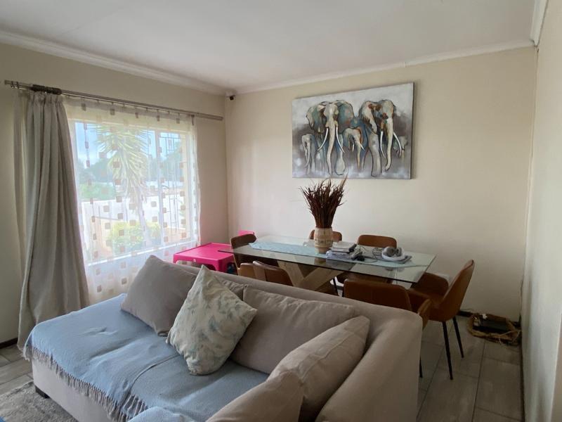 To Let 3 Bedroom Property for Rent in North Riding Gauteng