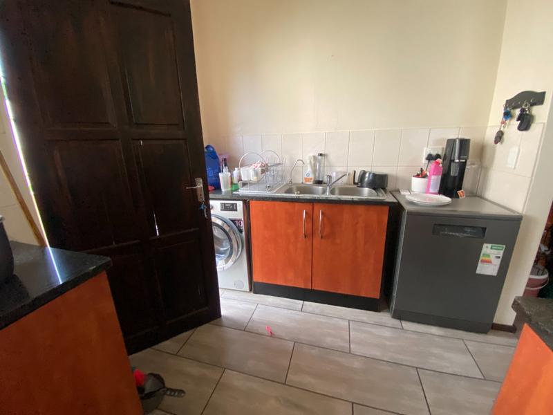 To Let 3 Bedroom Property for Rent in North Riding Gauteng