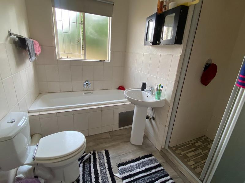 To Let 3 Bedroom Property for Rent in North Riding Gauteng