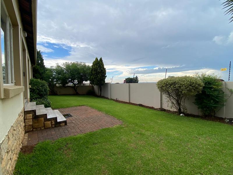 3 Bedroom Property for Sale in North Riding Gauteng