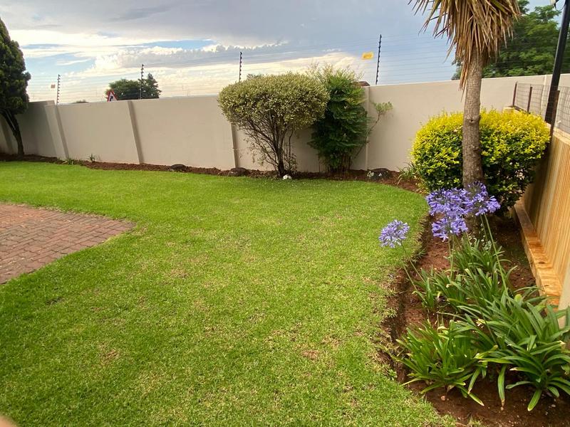 3 Bedroom Property for Sale in North Riding Gauteng