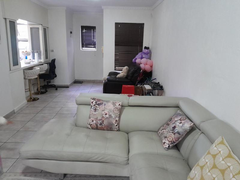 2 Bedroom Property for Sale in Bedford Gardens Gauteng