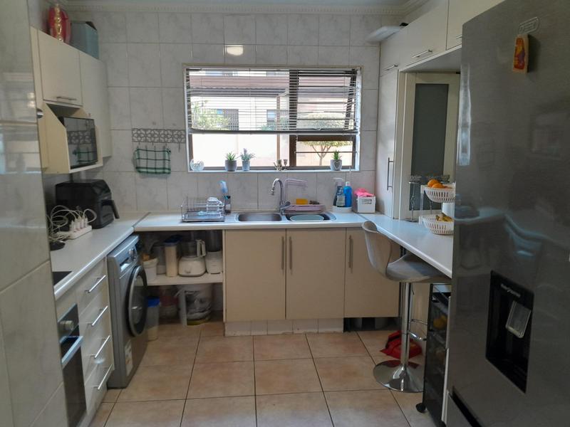 2 Bedroom Property for Sale in Bedford Gardens Gauteng