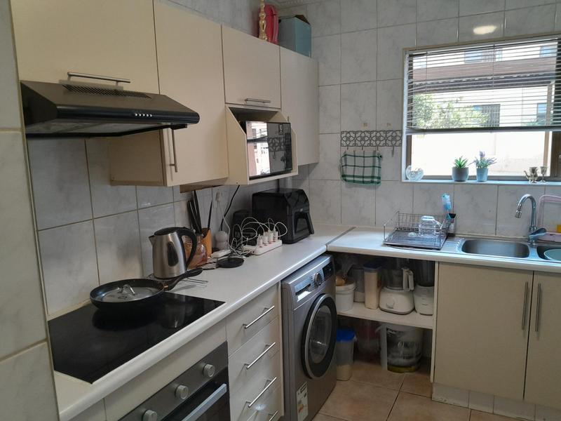 2 Bedroom Property for Sale in Bedford Gardens Gauteng