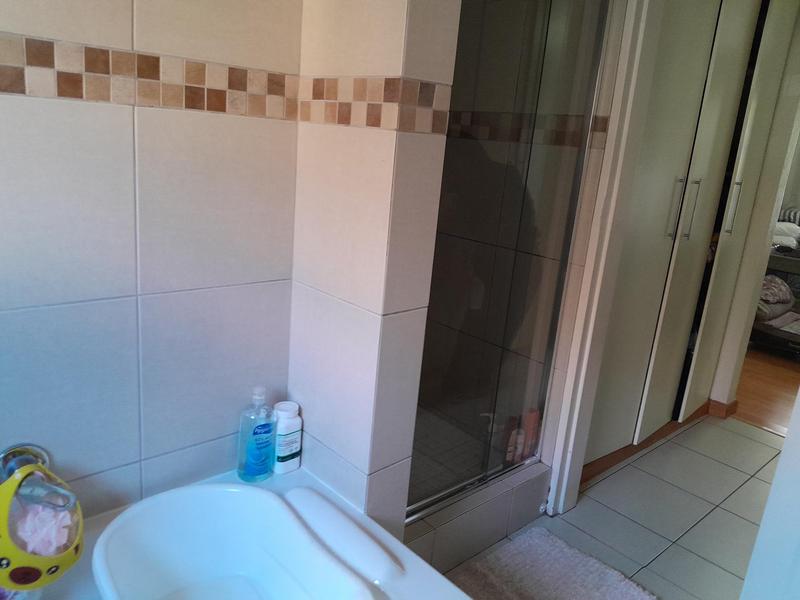 2 Bedroom Property for Sale in Bedford Gardens Gauteng