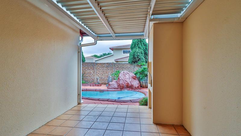 2 Bedroom Property for Sale in Eden Glen Gauteng