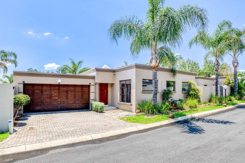 To Let 3 Bedroom Property for Rent in Beverley Gauteng