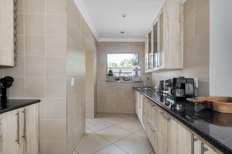 To Let 3 Bedroom Property for Rent in Beverley Gauteng