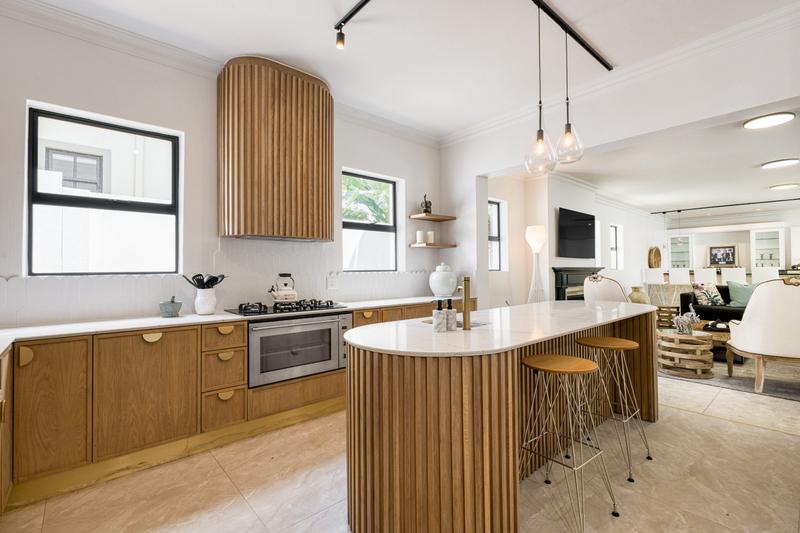 5 Bedroom Property for Sale in Dainfern Golf Estate Gauteng