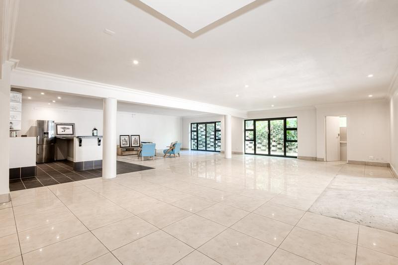 5 Bedroom Property for Sale in Dainfern Golf Estate Gauteng