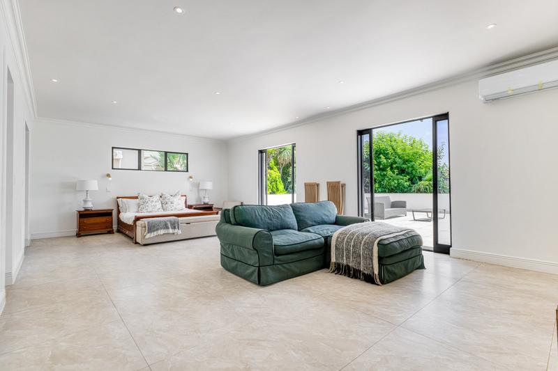 5 Bedroom Property for Sale in Dainfern Golf Estate Gauteng