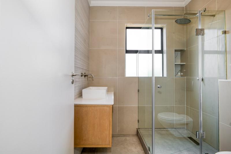 5 Bedroom Property for Sale in Dainfern Golf Estate Gauteng