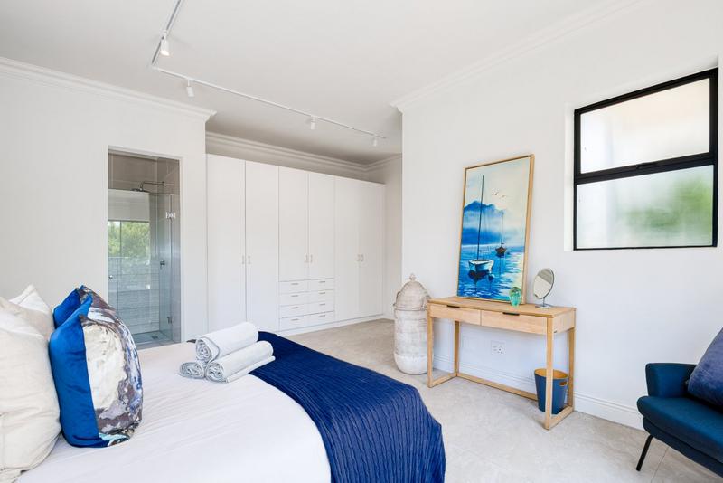 5 Bedroom Property for Sale in Dainfern Golf Estate Gauteng