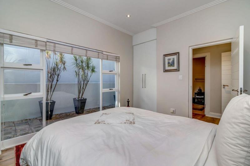 5 Bedroom Property for Sale in Dainfern Valley Gauteng