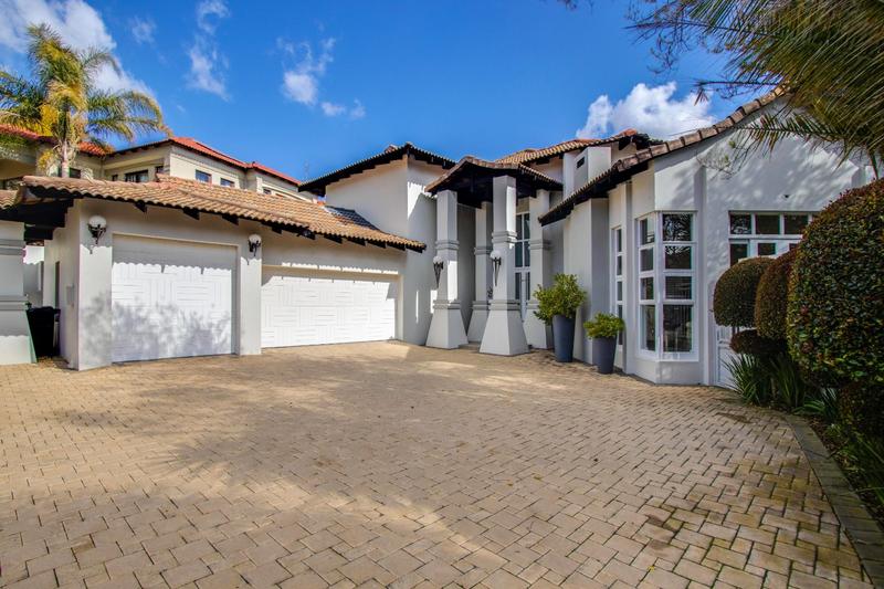 5 Bedroom Property for Sale in Dainfern Valley Gauteng