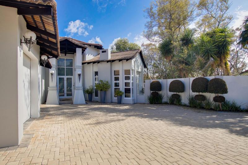 5 Bedroom Property for Sale in Dainfern Valley Gauteng