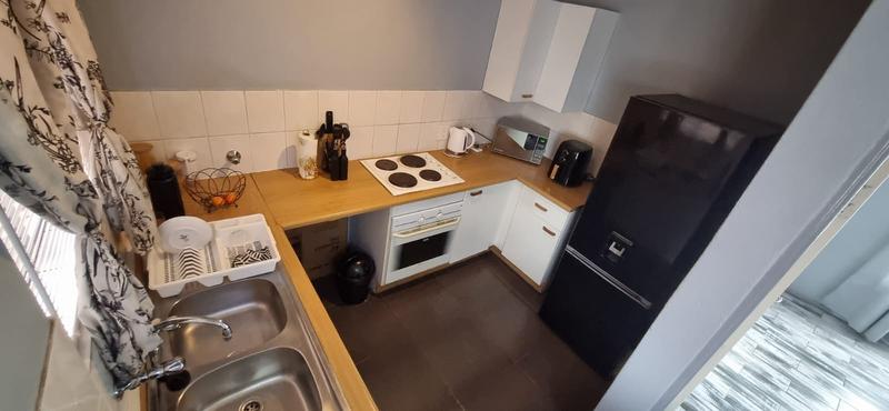 1 Bedroom Property for Sale in Hennopspark Gauteng