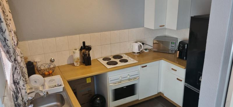 1 Bedroom Property for Sale in Hennopspark Gauteng