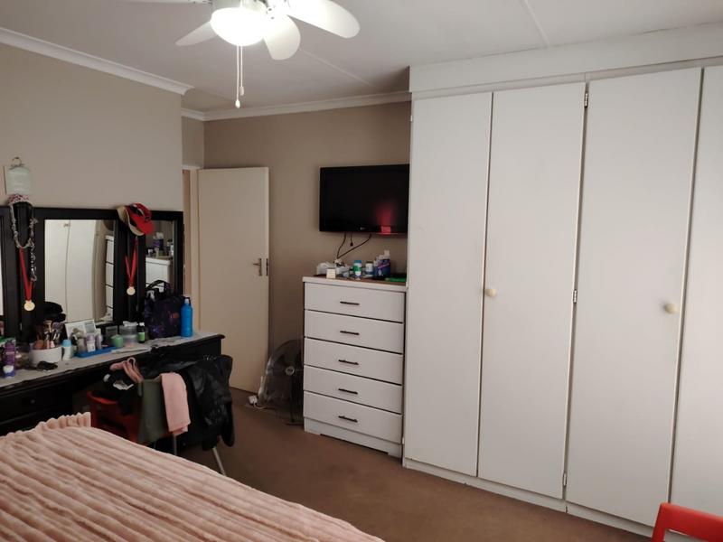 To Let 3 Bedroom Property for Rent in Allens Nek Gauteng