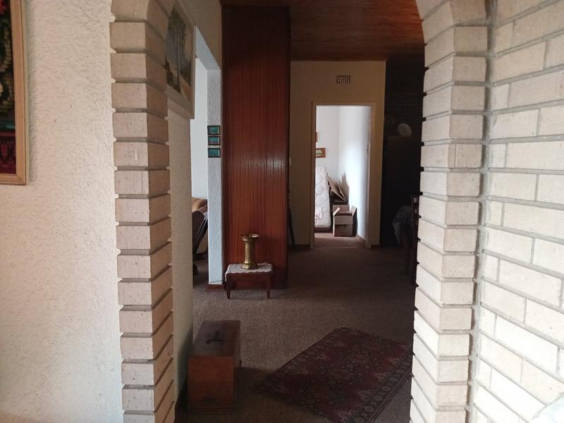 4 Bedroom Property for Sale in Greenhills Gauteng