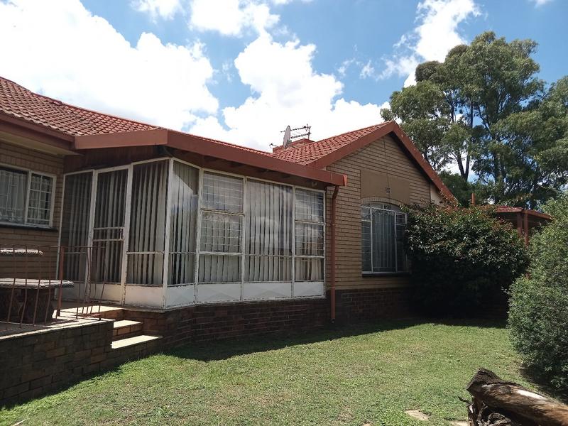 4 Bedroom Property for Sale in Greenhills Gauteng