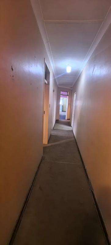 4 Bedroom Property for Sale in Witpoortjie Gauteng