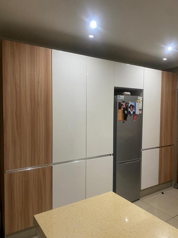 2 Bedroom Property for Sale in Mondeor Gauteng