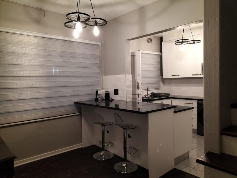 To Let 2 Bedroom Property for Rent in Rhodesfield Gauteng