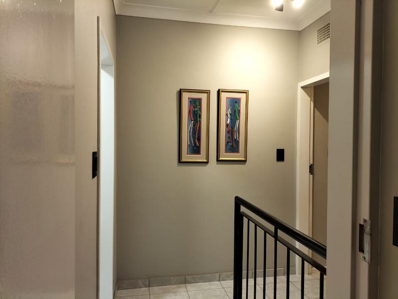 To Let 2 Bedroom Property for Rent in Rhodesfield Gauteng