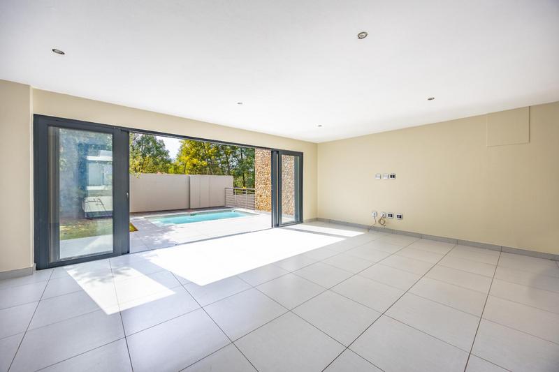 3 Bedroom Property for Sale in Waterkloof Ridge Gauteng