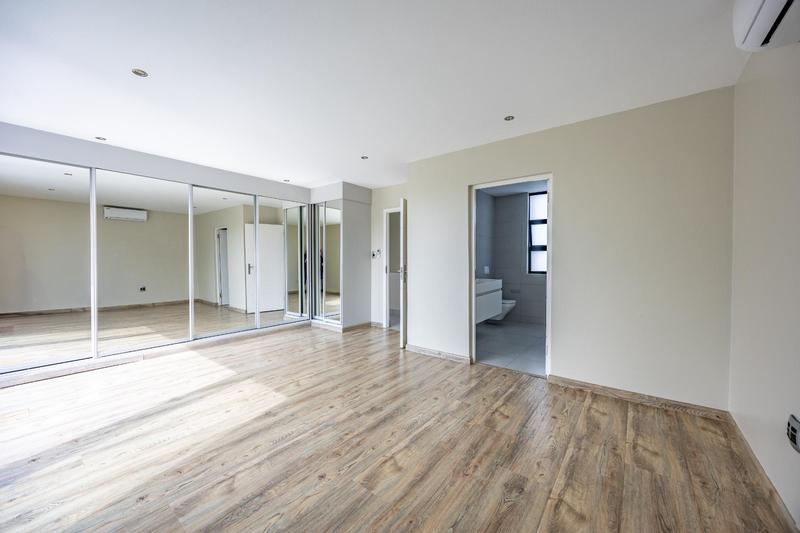 3 Bedroom Property for Sale in Waterkloof Ridge Gauteng