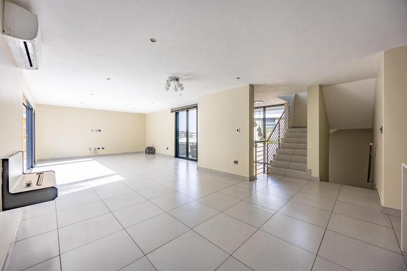 3 Bedroom Property for Sale in Waterkloof Ridge Gauteng