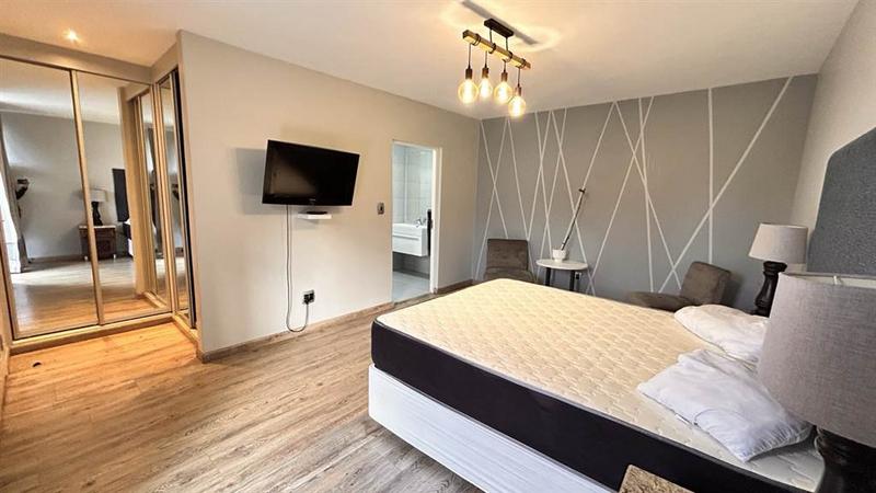 4 Bedroom Property for Sale in Waterkloof Ridge Gauteng