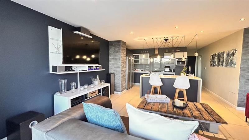 4 Bedroom Property for Sale in Waterkloof Ridge Gauteng