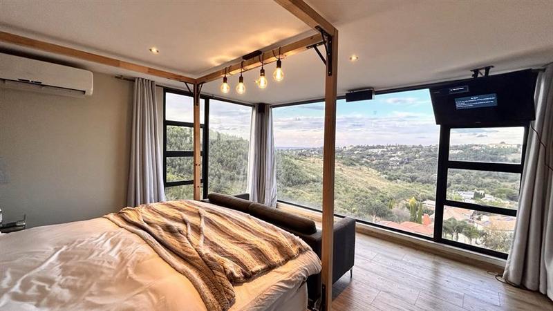 4 Bedroom Property for Sale in Waterkloof Ridge Gauteng