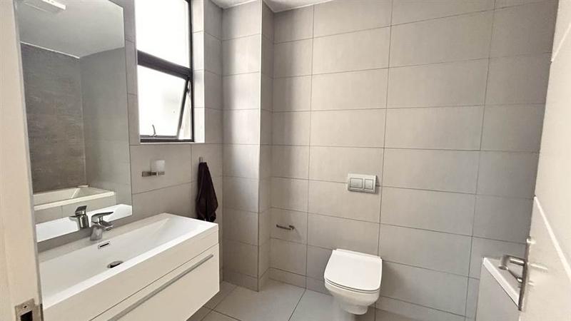 4 Bedroom Property for Sale in Waterkloof Ridge Gauteng