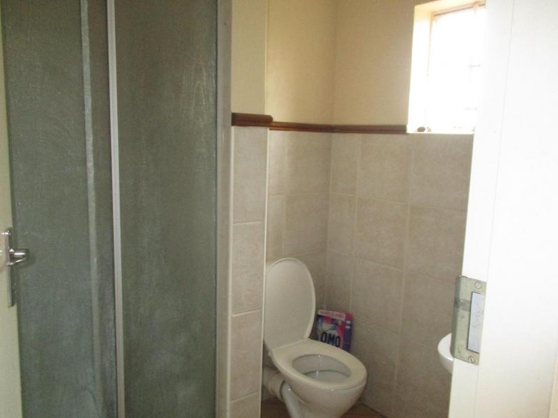 To Let 2 Bedroom Property for Rent in Die Hoewes Gauteng