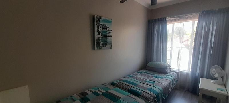 2 Bedroom Property for Sale in Thatchfield Gauteng