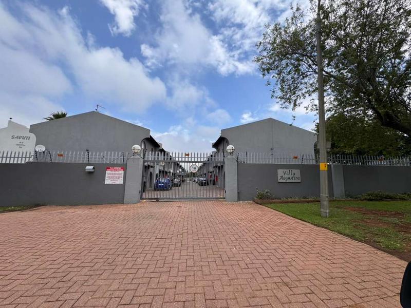 3 Bedroom Property for Sale in Verwoerdpark Gauteng