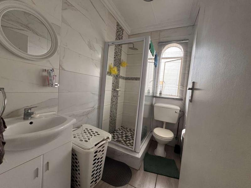 3 Bedroom Property for Sale in Verwoerdpark Gauteng