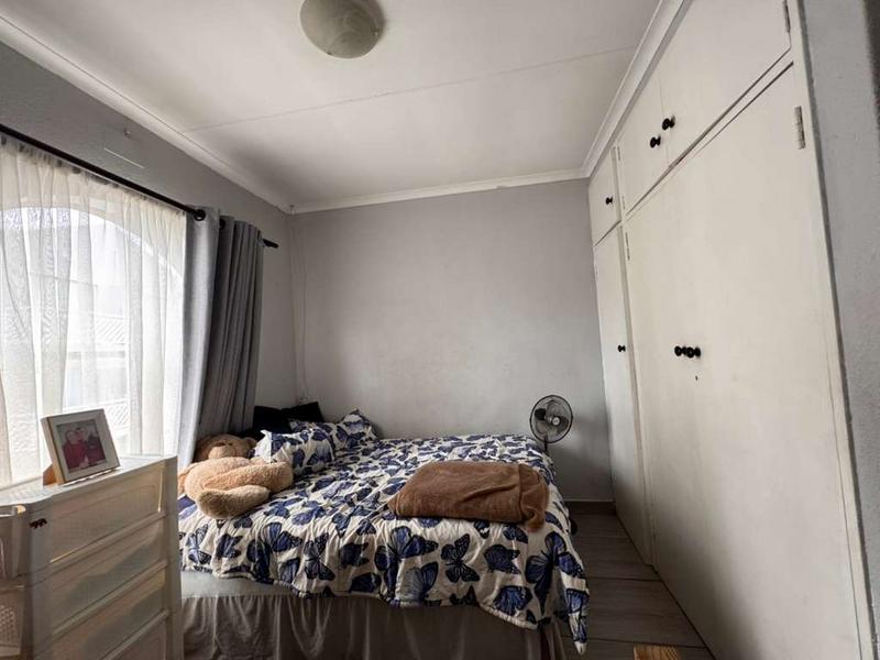 3 Bedroom Property for Sale in Verwoerdpark Gauteng