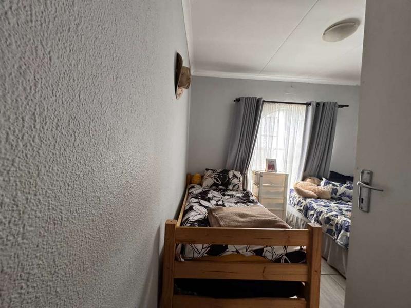 3 Bedroom Property for Sale in Verwoerdpark Gauteng