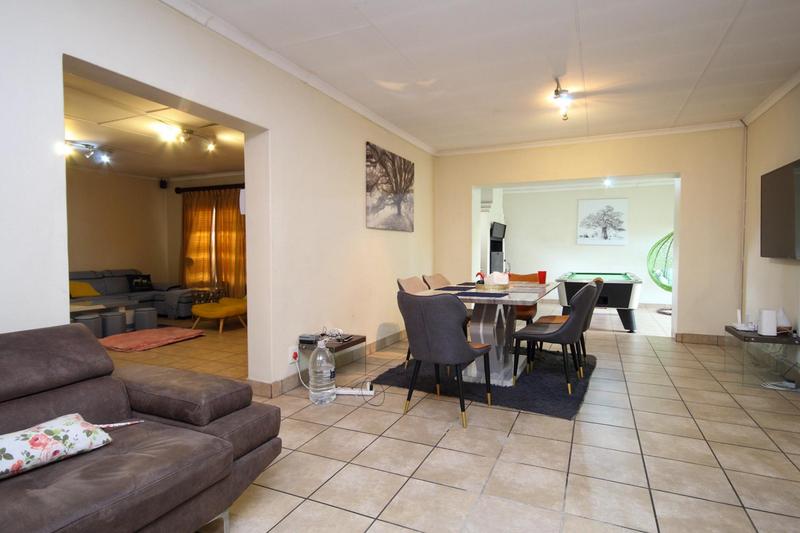 3 Bedroom Property for Sale in Thatchfield Gauteng