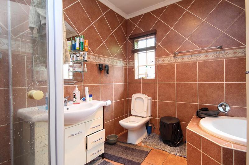 3 Bedroom Property for Sale in Thatchfield Gauteng