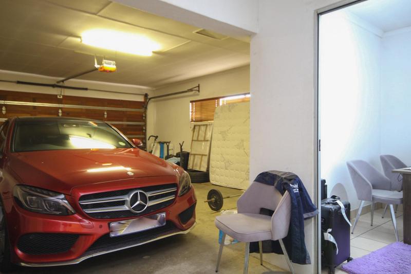 3 Bedroom Property for Sale in Thatchfield Gauteng