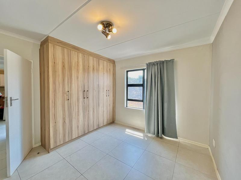 To Let 1 Bedroom Property for Rent in Modderfontein Gauteng