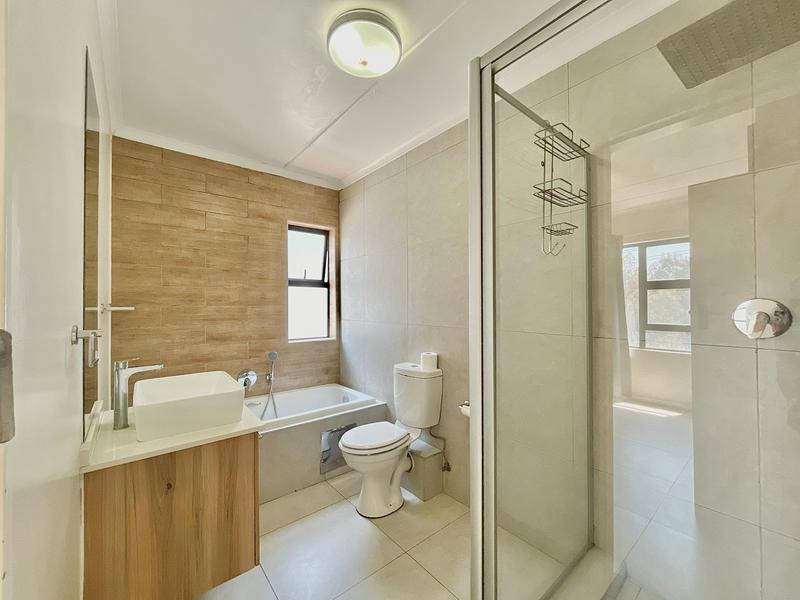 To Let 1 Bedroom Property for Rent in Modderfontein Gauteng