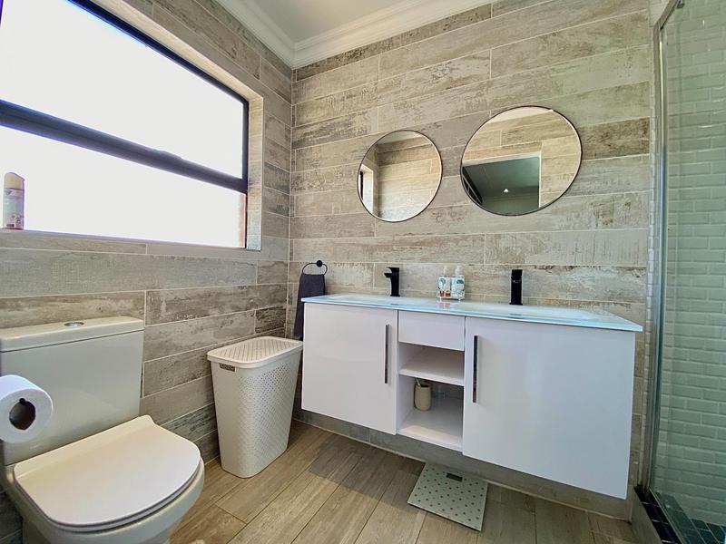 3 Bedroom Property for Sale in Allens Nek Gauteng