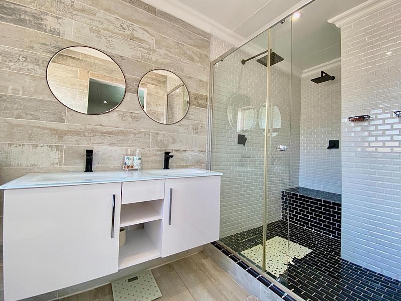 3 Bedroom Property for Sale in Allens Nek Gauteng